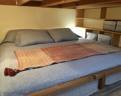 Casa/apartamento entero Off-grid Tiny Home On 6 Secluded Acres W/ Outdoor Soaking Tubs And Sauna! (Rogue River, EE. UU.)