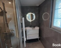 Cijela kuća/apartman Chaumieres Entierement Renovees Proches Honfleur (Saint-Pierre-du-Val, Francuska)