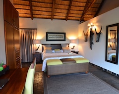 Otel Amakhosi Safari Lodge & Spa (Pongola, Güney Afrika)