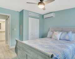 Cijela kuća/apartman Charming, Brand New, Fully Equipped Redington Beach House. (Redington Beach, Sjedinjene Američke Države)