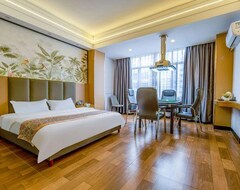 Khách sạn Lingshui New World Holiday Hotel (Sanya, Trung Quốc)