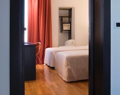 Khách sạn Hotel Card International (Rimini, Ý)