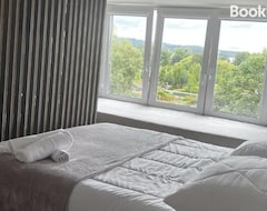 Hotelli Komfortowe Mieszkanie 200m. Od Morza-parter, 2balkony (Sopot, Puola)