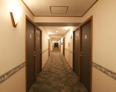Hotel Toyoko Inn Tsu-Eki Nishi-Guchi (Tsu, Japan)