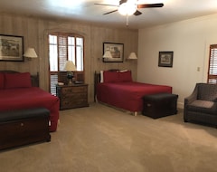 Tüm Ev/Apart Daire Lakeside Lodge - Luxury Destination In East Texas (Center, ABD)