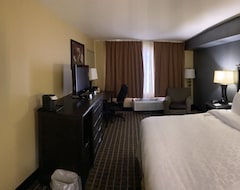 Hotel Clarion Inn & Suites Muskegon (Norton Shores, USA)