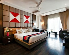Hotel Golf View Suites (Gurgaon, Hindistan)