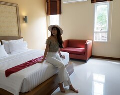 Khách sạn Hotel Thada Chateau (Buriram, Thái Lan)
