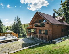 Toàn bộ căn nhà/căn hộ Holiday House Jelena, In The Hearth Of Nature, 5 Mins Walk To The Lake, 30 Mins By Car To The Adri (Lokve, Croatia)