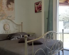 Hotelli Holiday Home With Swimming Pool (Siniscola, Italia)