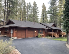 Toàn bộ căn nhà/căn hộ High-end, Luxury Reno-tahoe Mountain Home On Mt. Rose Close To Lake Tahoe (Crystal Bay, Hoa Kỳ)
