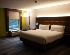 Khách sạn Holiday Inn Express & Suites Atlanta N-Perimeter Mall Area (Sandy Springs, Hoa Kỳ)