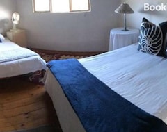 Casa/apartamento entero Cheerful 10 Sleeper Cottage - Shower With A View. (Lusikisiki, Sudáfrica)