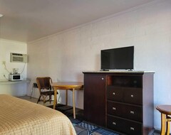 Hotel Emerald Inn & Lounge (Blythe, USA)