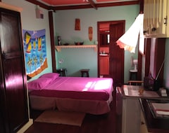 Hotelli Italian guesthouse (Gros Islet, Saint Lucia)