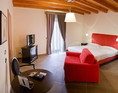 Khách sạn Hotel Palazzo Zuppello (Augusta, Ý)