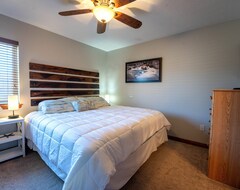 Toàn bộ căn nhà/căn hộ Rent Cabin #279 - Your Home-away-from-home Vacation Spot! (Arnolds Park, Hoa Kỳ)