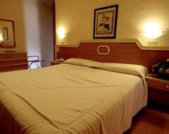 Hotel Grande Albergo (Roccaraso, Italy)