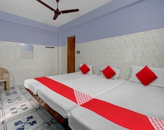 Khách sạn Oyo Sai Ganesh Deluxe Lodge (Tirupati, Ấn Độ)