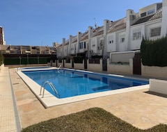 Hele huset/lejligheden Beautiful House In Alicante. 3 Bedroom + Pool - 500m From The Beach (Alicante, Spanien)