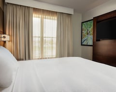 Khách sạn Residence Inn By Marriott Kansas City At The Legends (Kansas City, Hoa Kỳ)