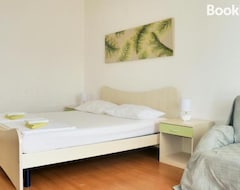 Entire House / Apartment Apartments Beach - Duce (Duće, Croatia)