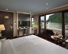 Hotelli Halong Athena Cruise (Hong Gai, Vietnam)