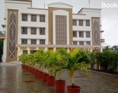 PUSHPAK HOTEL & CONVENTION (Bhubaneswar, India)