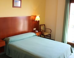 Khách sạn Hotel Maracaibo (Portonovo, Tây Ban Nha)