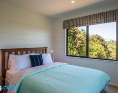 Tüm Ev/Apart Daire Franks Treehouse - Waiheke Holiday Home (Kawau Island, Yeni Zelanda)