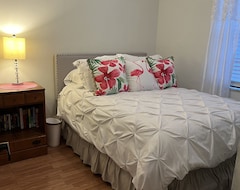 Toàn bộ căn nhà/căn hộ Rest, Relax And Recharge - Beautiful 2 Bedroom, 2 Bath Condo With Pool (Mulberry, Hoa Kỳ)