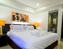 Khách sạn Uma Residence (Bangkok, Thái Lan)