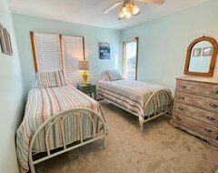 Hotel Beulahvista At Southwind: Located Directly On Pamlico Sound (Ocracoke, USA)