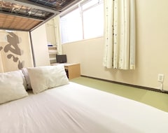 Khách sạn Guest House B'S Fiveii (Osaka, Nhật Bản)
