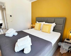 Khách sạn Arenal Suites (Calpe, Tây Ban Nha)