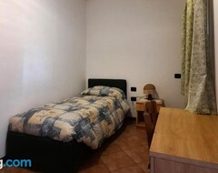 Koko talo/asunto Appartamento Porto 2 (Cannero Riviera, Italia)