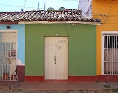 Hotel Hostal Los Mulatos (Trinidad, Cuba)