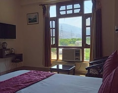 Hotel The Mahesh Regency (Shimla, India)