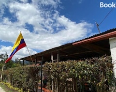 Entire House / Apartment Casa Campestre Adela (Suesca, Colombia)