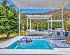 Hele huset/lejligheden Ow Andros Luxury Suites 3 (Andros - Chora, Grækenland)