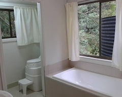 Cijela kuća/apartman Bush Shack @ The Beach- Privacy, Bush, Rain Forest. (Wollongong, Australija)