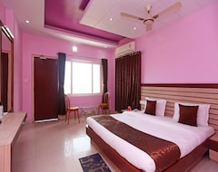 Khách sạn OYO 10046 Hotel Swarna Villa (Puri, Ấn Độ)