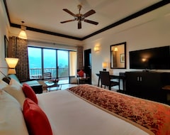 Resort/Odmaralište Fariyas Resort Lonavala (Lonavala, Indija)