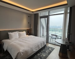 Hotelli Holiday Inn Express Jining Cultural Center (Jining, Kiina)