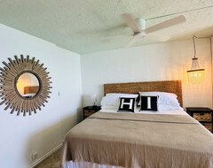 Khách sạn Hotel Kona Magic Sands Resort (Kailua-Kona, Hoa Kỳ)