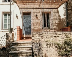 Toàn bộ căn nhà/căn hộ Charming Cottage On The Edge Of The Vineyards (Nézignan-l'Évêque, Pháp)