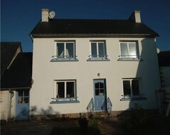Casa/apartamento entero Comfortable House With Enclosed Garden, 4 People, 15 Minutes Walk From The Beach (Névez, Francia)