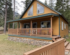 Casa/apartamento entero Relax And Unwind In A Family Cabin On The Clark Fork River (Plains, EE. UU.)