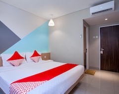 Hotel OYO 101 Apple Platinum (Jakarta, Indonezija)
