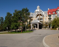 Hotel Sommet Des Neiges (Mont-Tremblant, Canada)